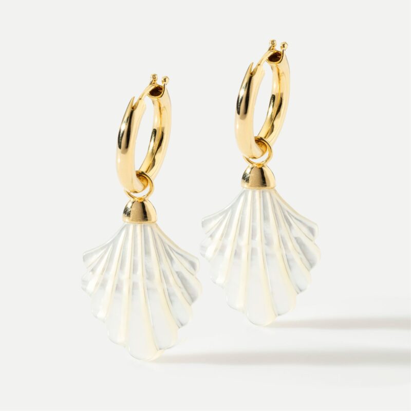 Argola com pingente Shell