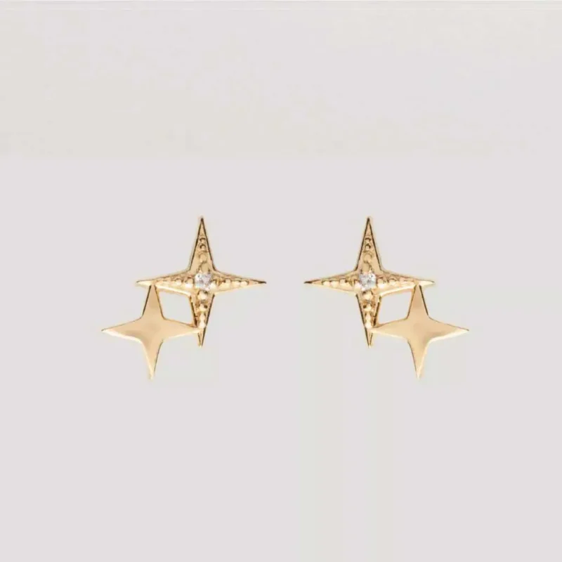 Brinco Dupla de Estrelas